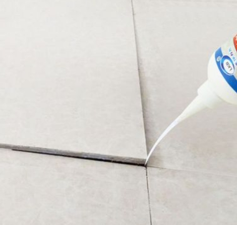 施秉瓷砖空鼓维修公司分享卫生间瓷砖脱落的原因可能有以下几点